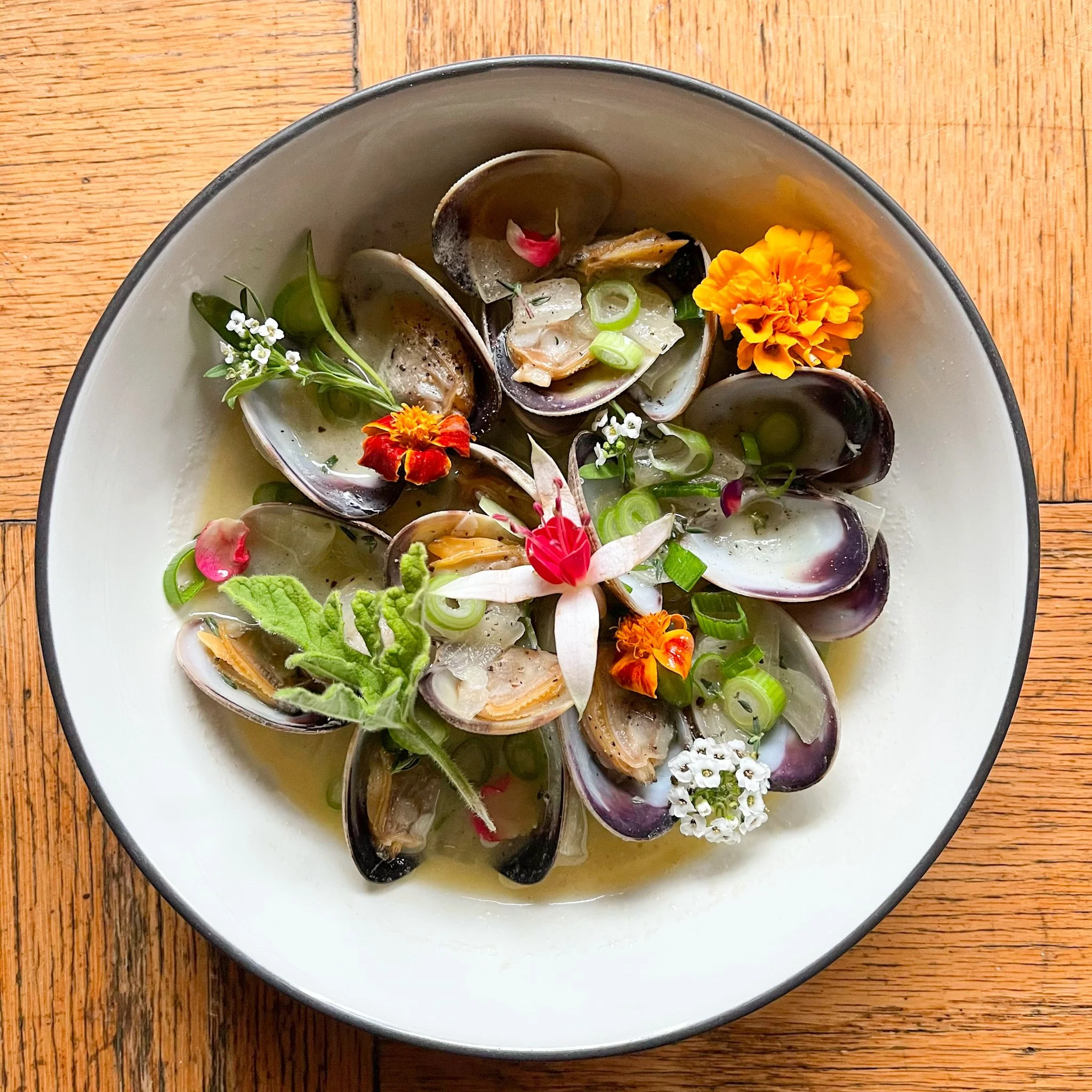 Butter & White Wine Poached Clams
