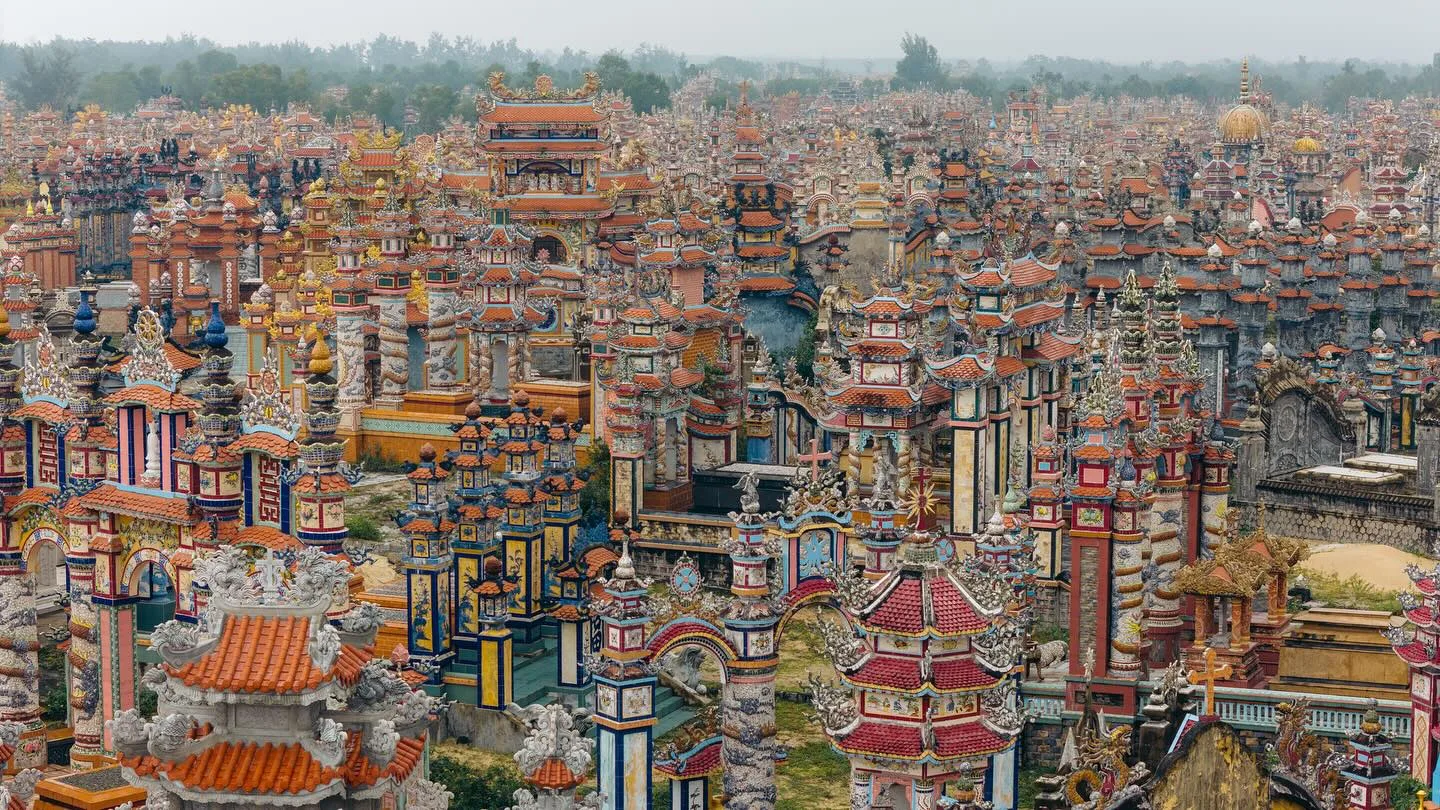 Vietnam, photograph 4